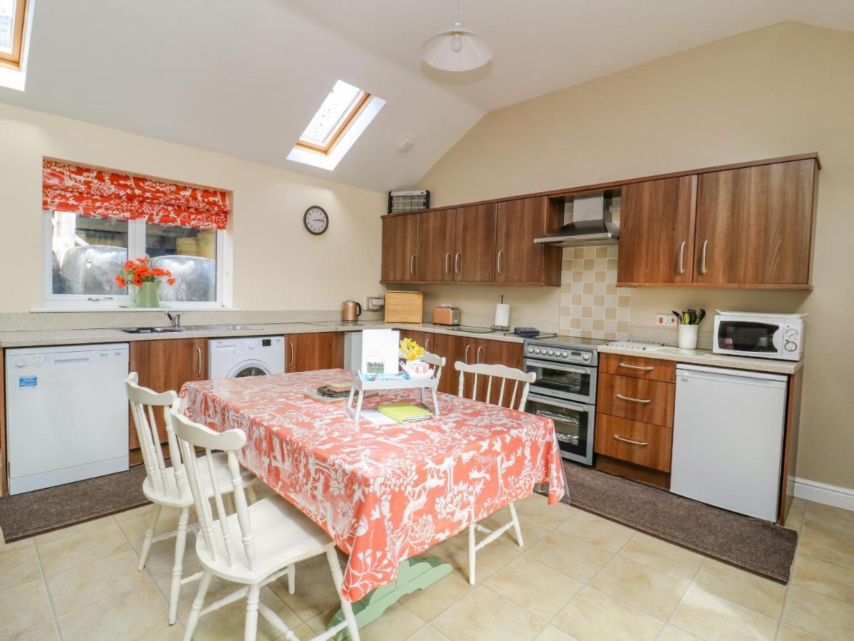 1 Pines Farm Cottages Ulleskelf Екстер'єр фото